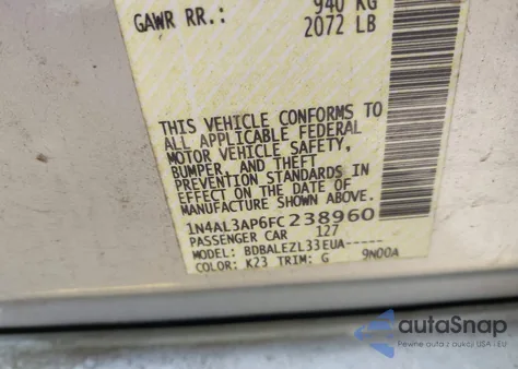 2015 Nissan Altima 2.5/2.5 S/2.5 Sl/2.5 Sv z USA, uszkodzony, nr VIN 1N4AL3AP6FC238960